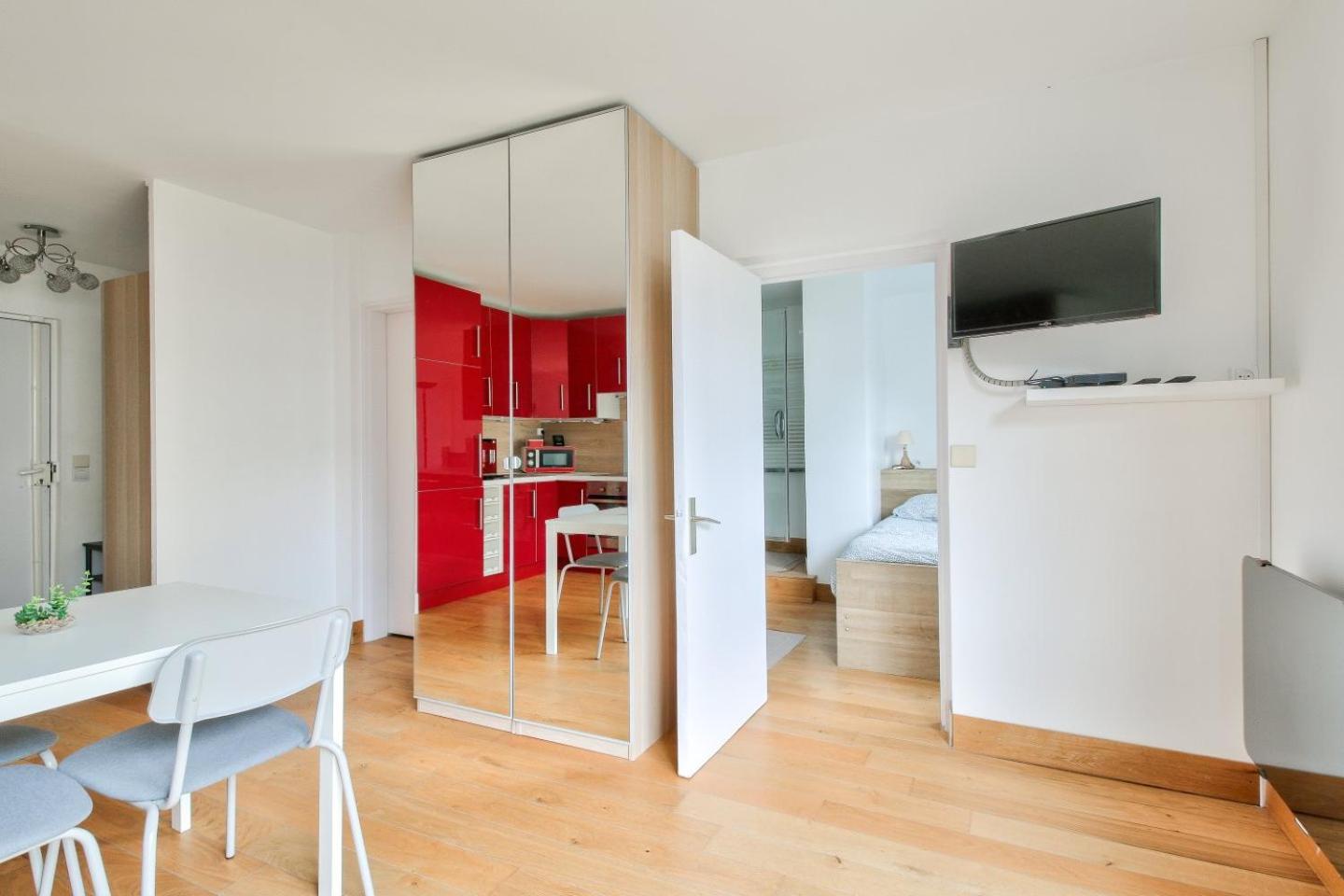 Appartement Charmant T2 Proche De La Place D'italie *